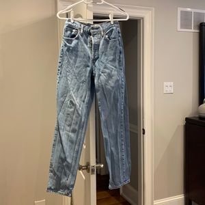 Denim Forum - The BF High Ride Loose Size 24 - 28L - Barely worn